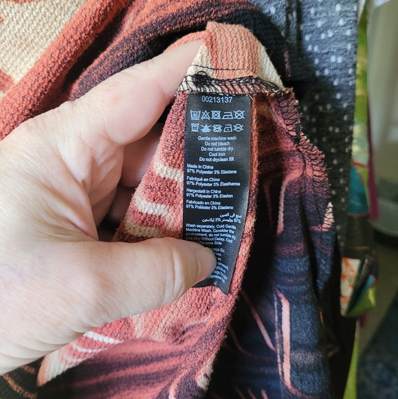 Flowy blouse - Picture 2 of 2